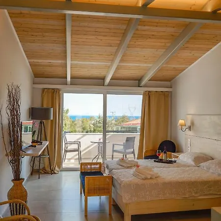Pacifae Bed & Breakfast *